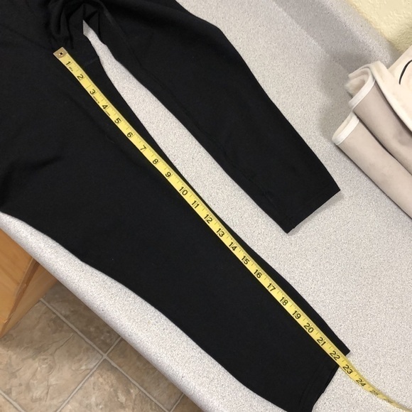 -> Hyba capris - Picture 10 of 10